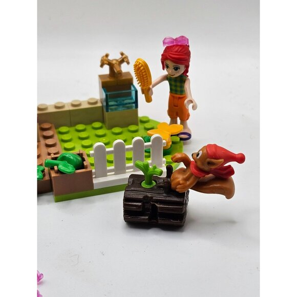 LEGO Friends Pony-Washing Stable 41696 Horse Toy with Mia Mini- Doll, Farm Anima - Picture 7 of 12
